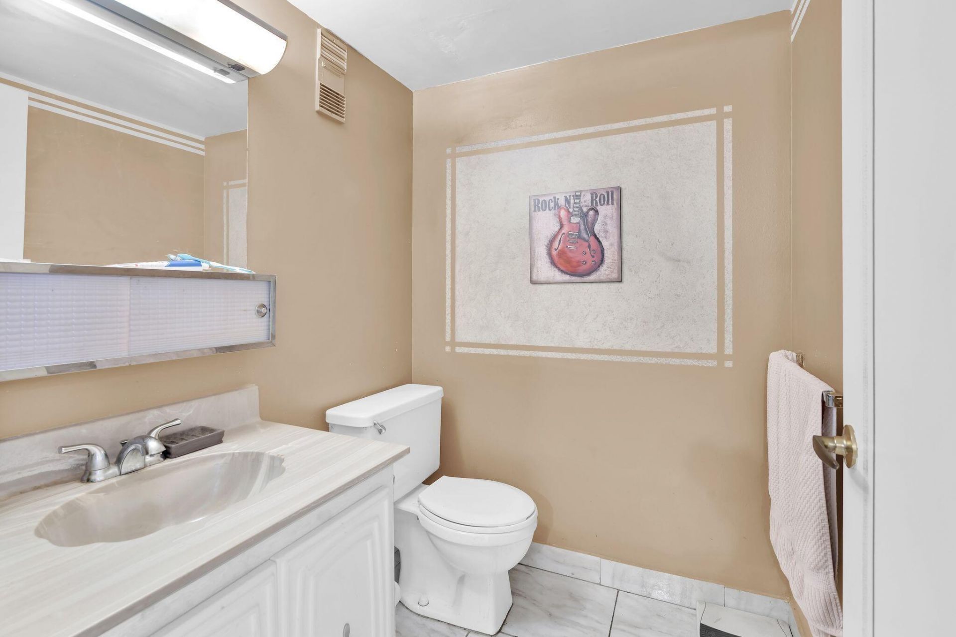 711 Lori Drive, Palm Springs, FL 33461 Photo