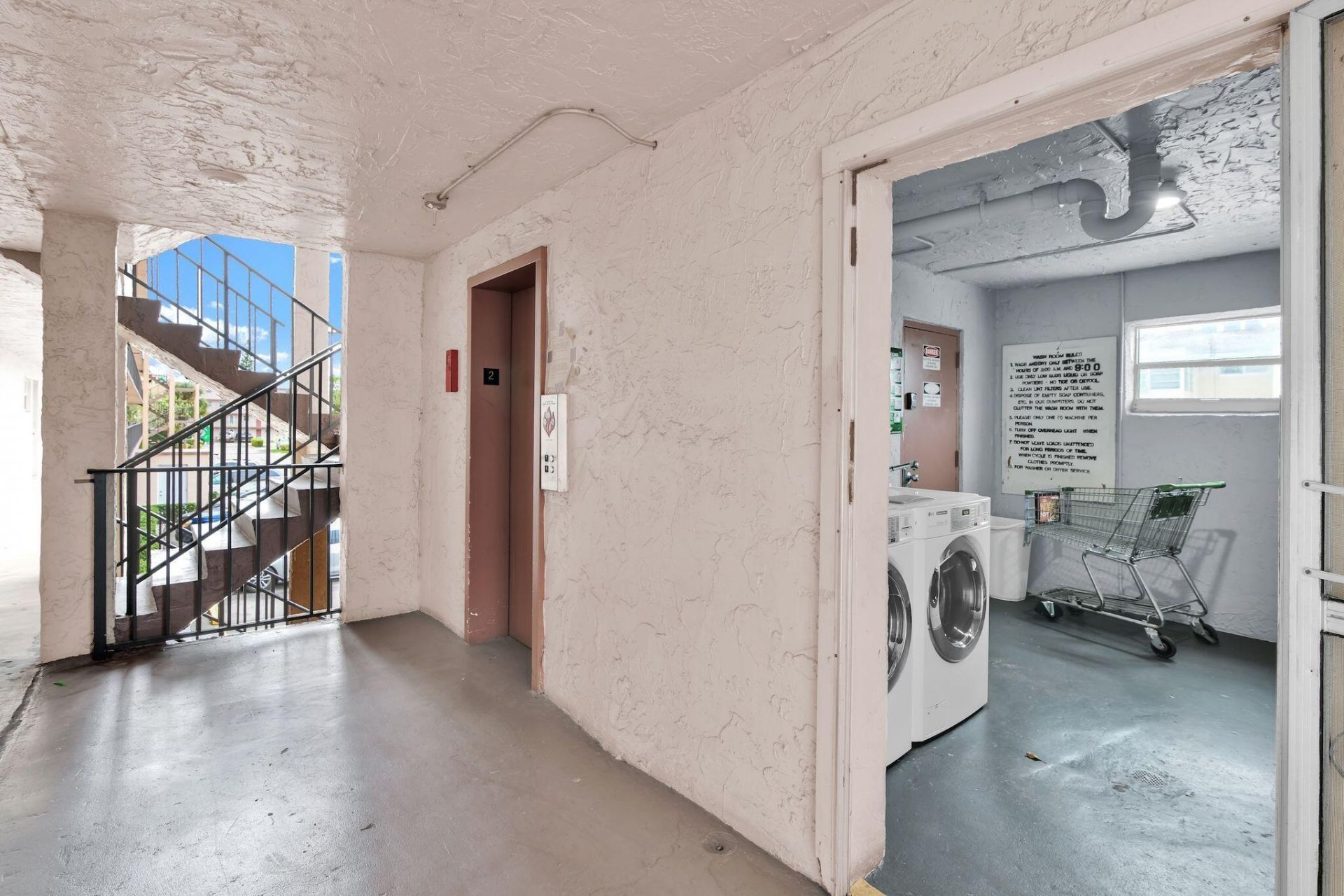 711 Lori Drive, Palm Springs, FL 33461 Photo