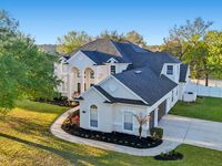 735 E Dorchester Drive Primary Photo