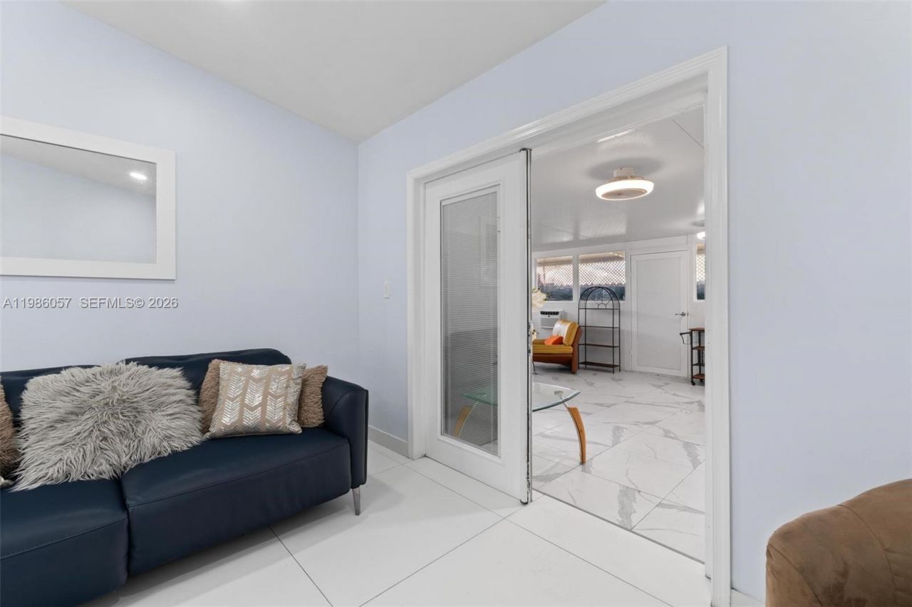 14109 SW 55th St , Miami, FL 33175 Photo