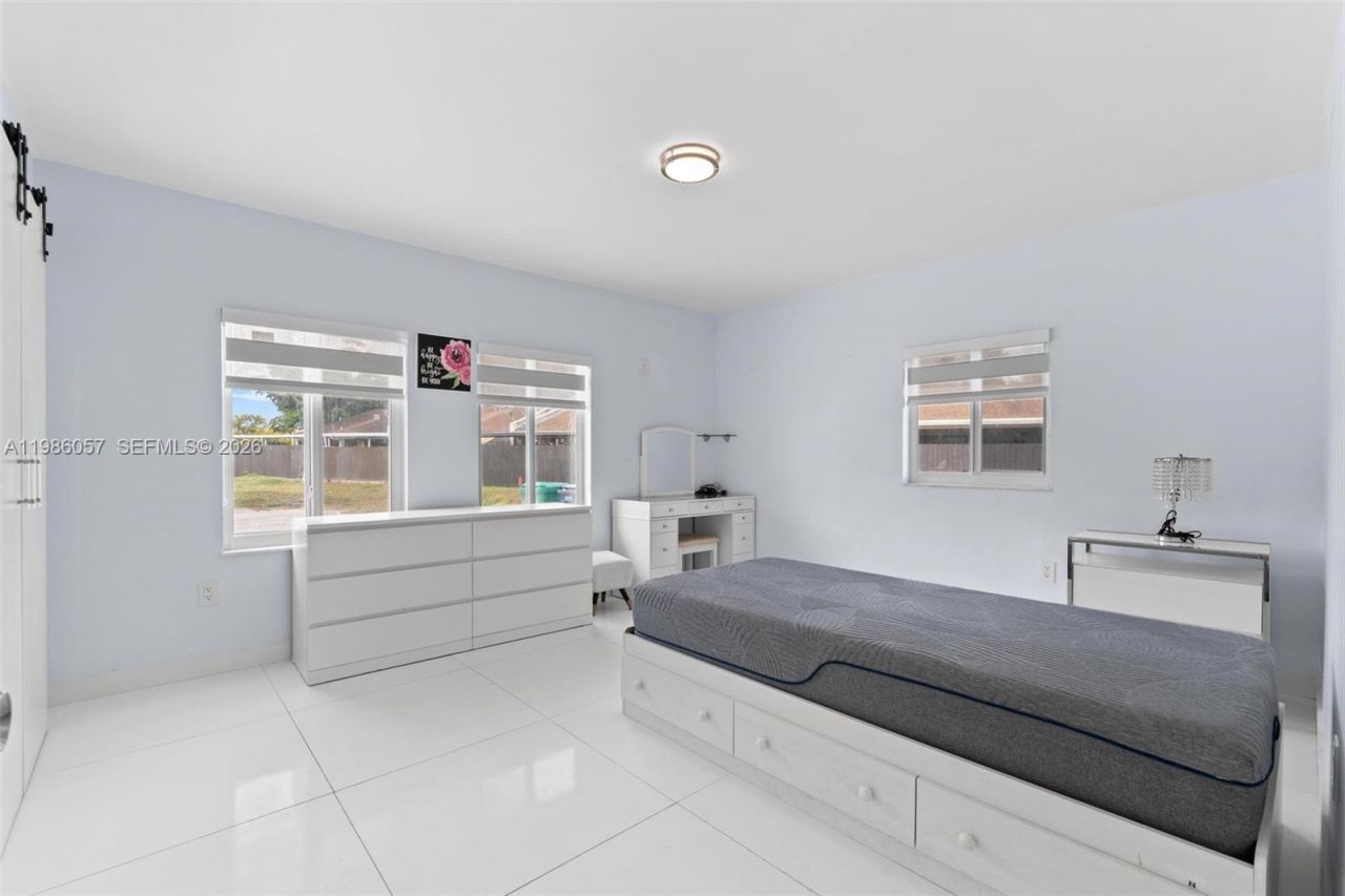 14109 SW 55th St , Miami, FL 33175 Photo