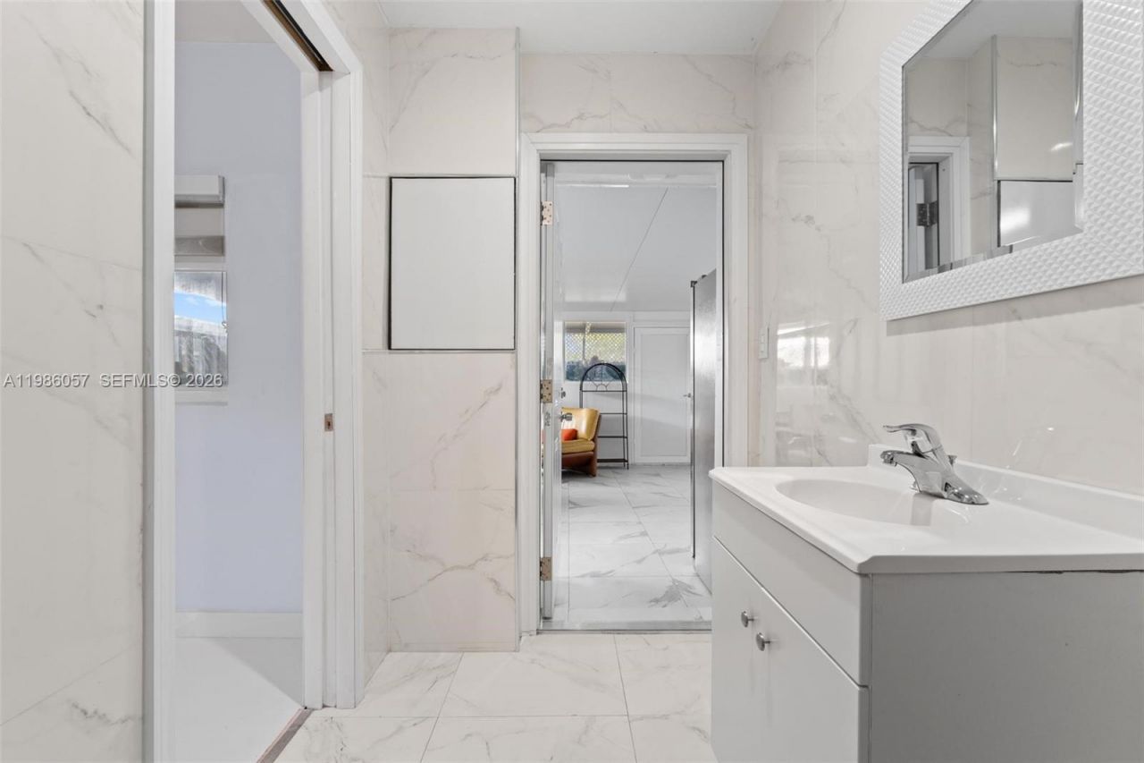 14109 SW 55th St , Miami, FL 33175 Photo