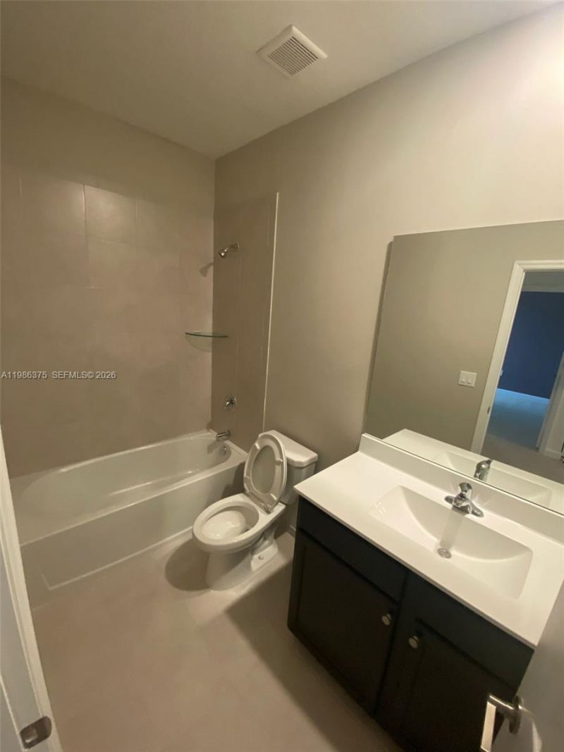 20773 NE 5th Ct, Miami, FL 33179 Photo