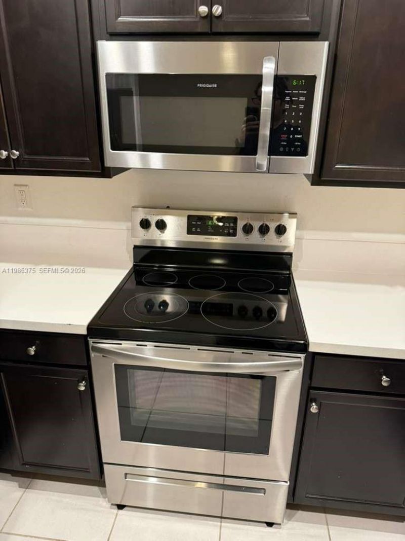 20773 NE 5th Ct, Miami, FL 33179 Photo