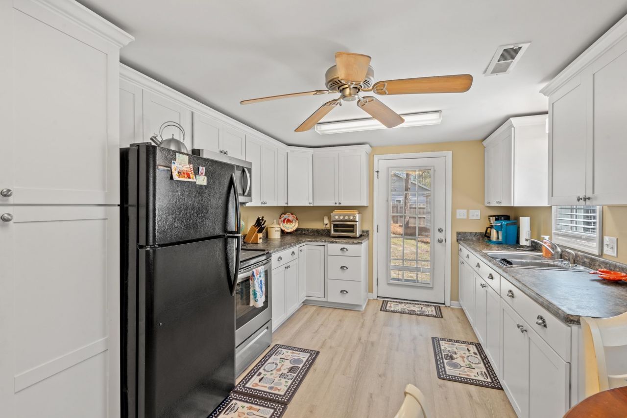 724 5th Ave. S Photo 21