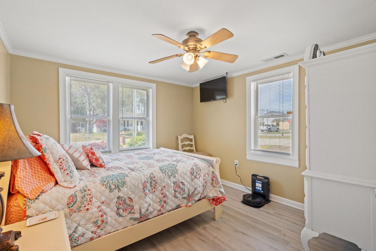 724 5th Ave. S Photo 8