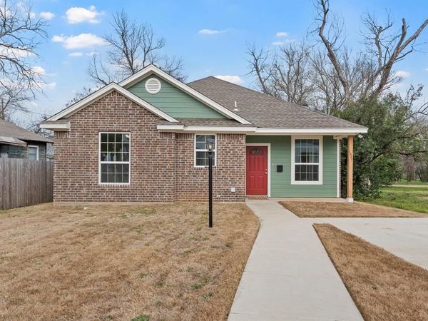 1325 N 11th Street, Waco, TX 76707