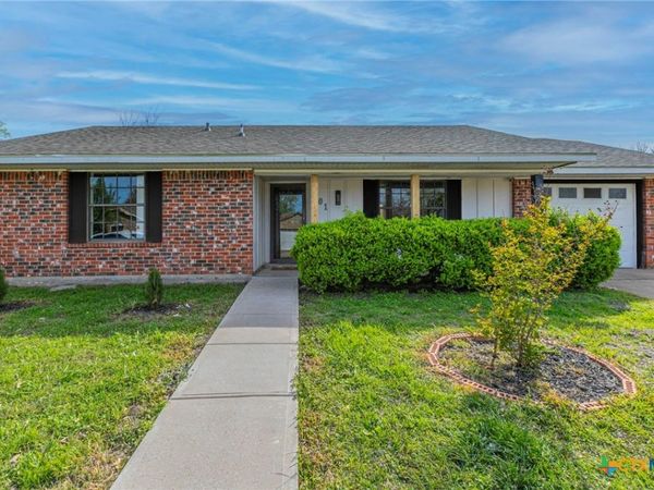 701 Steven Street , Troy, TX 76579