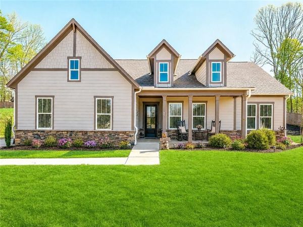 55 Linger Longer Drive, Ellijay, GA 30540