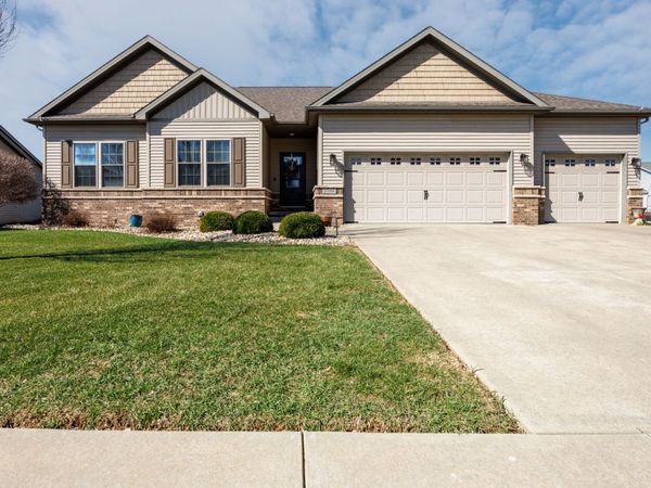 2709 Piney Run , Bloomington, IL 61705