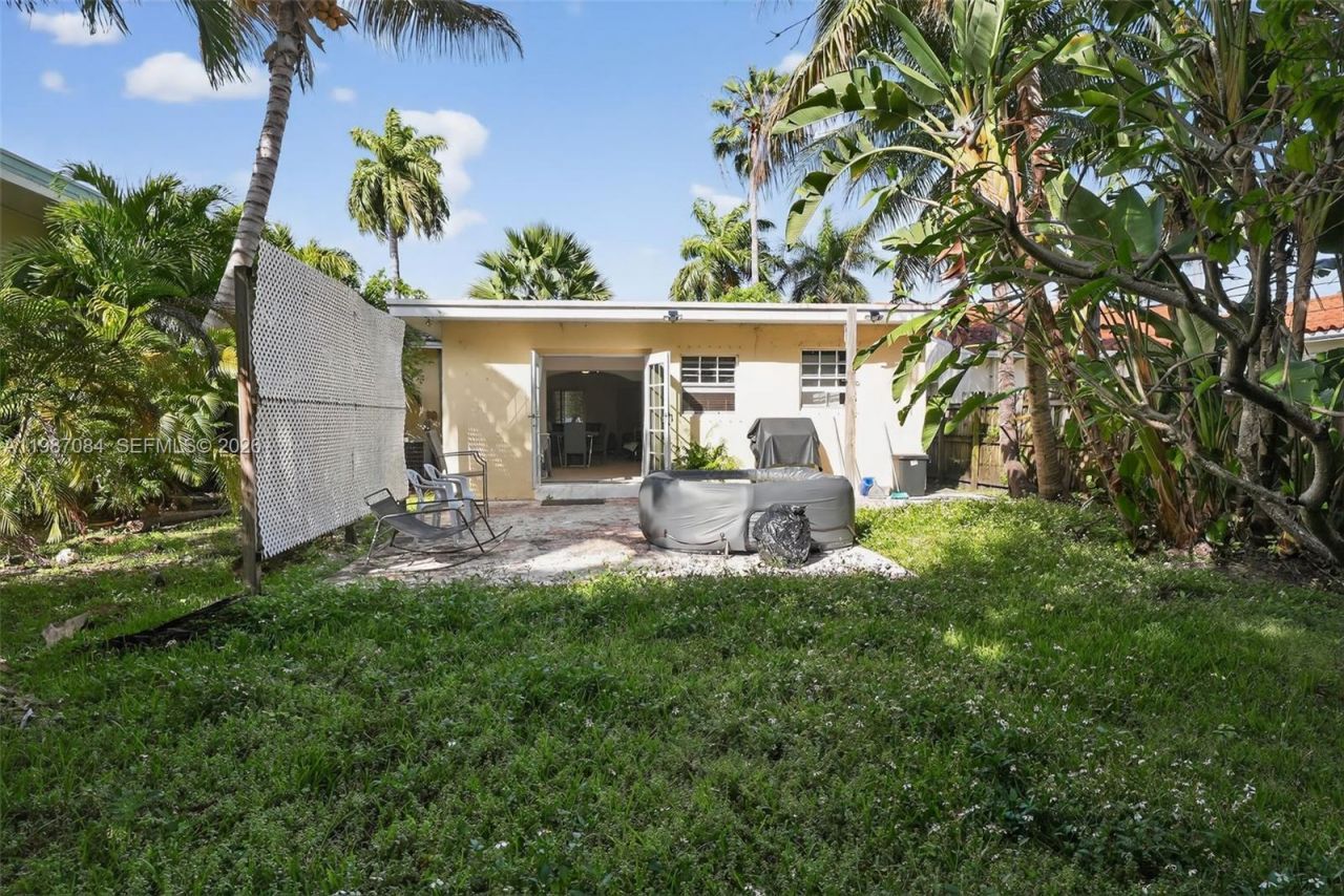 2131 Biarritz Dr, Miami Beach, FL 33141 Photo