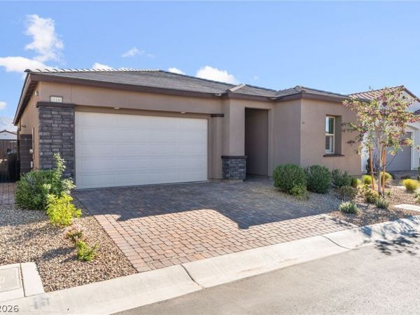 10180 Tidal Force Street, Las Vegas, NV 89143