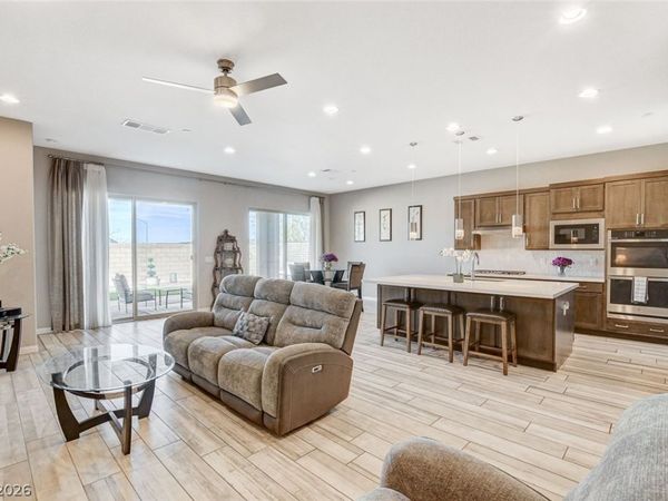 700 Omaggio Place, Henderson, NV 89011