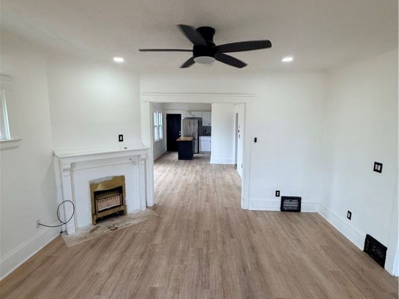 10222 Parkgate Avenue, Cleveland, OH 44108 Photo 3