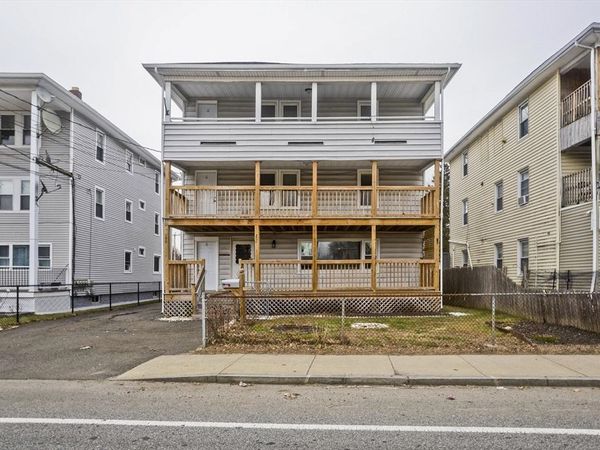 199-201 Meadow St, Chicopee, MA 01013