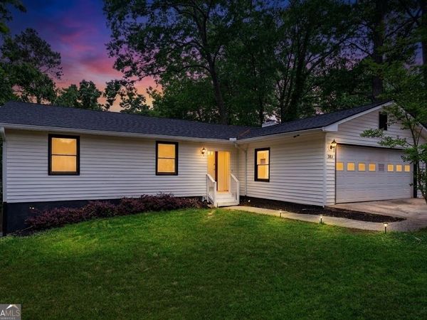 383 Oakridge Drive SW, Cartersville, GA 30121