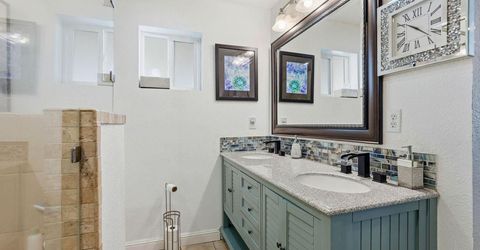 4623 Hazelwood Ave, Sacramento, CA 95821 Photo