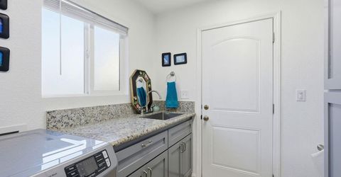 4623 Hazelwood Ave, Sacramento, CA 95821 Photo