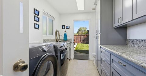 4623 Hazelwood Ave, Sacramento, CA 95821 Photo