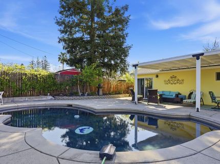 4623 Hazelwood Ave, Sacramento, CA 95821 Photo