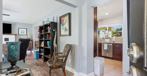 4623 Hazelwood Ave, Sacramento, CA 95821 Photo