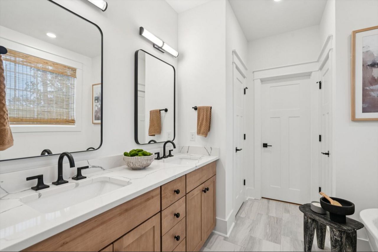 518 Highcroft Avenue Photo 18