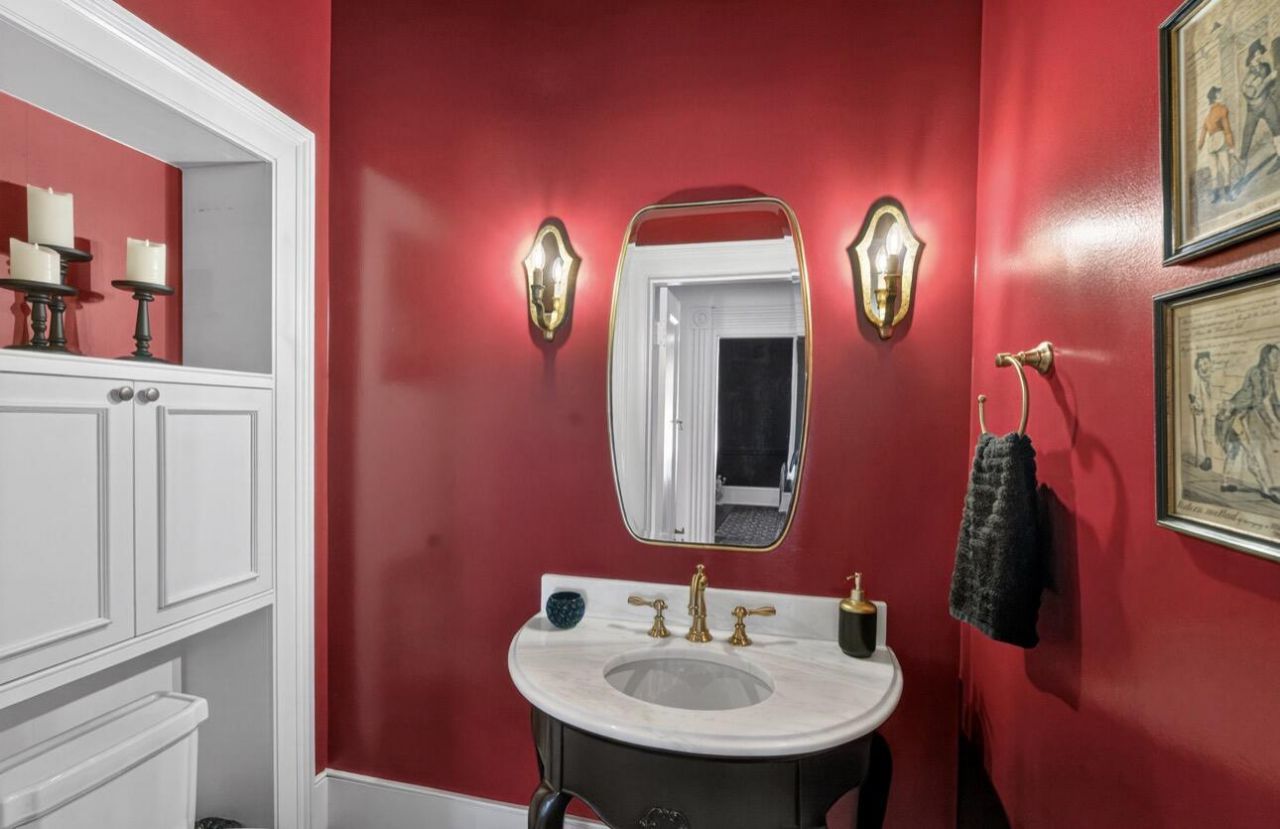 36 Society Street Photo 18