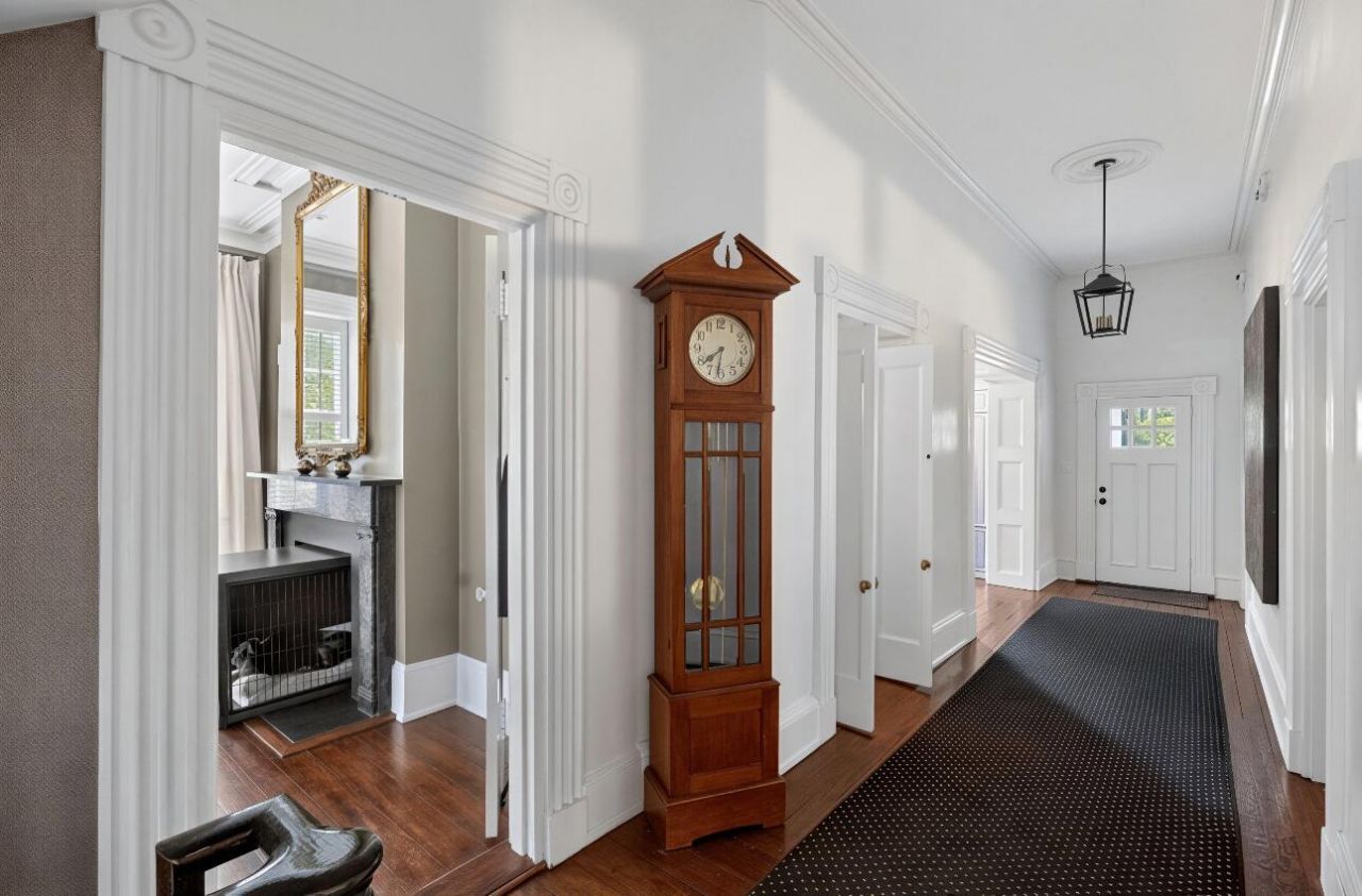 36 Society Street Photo 19