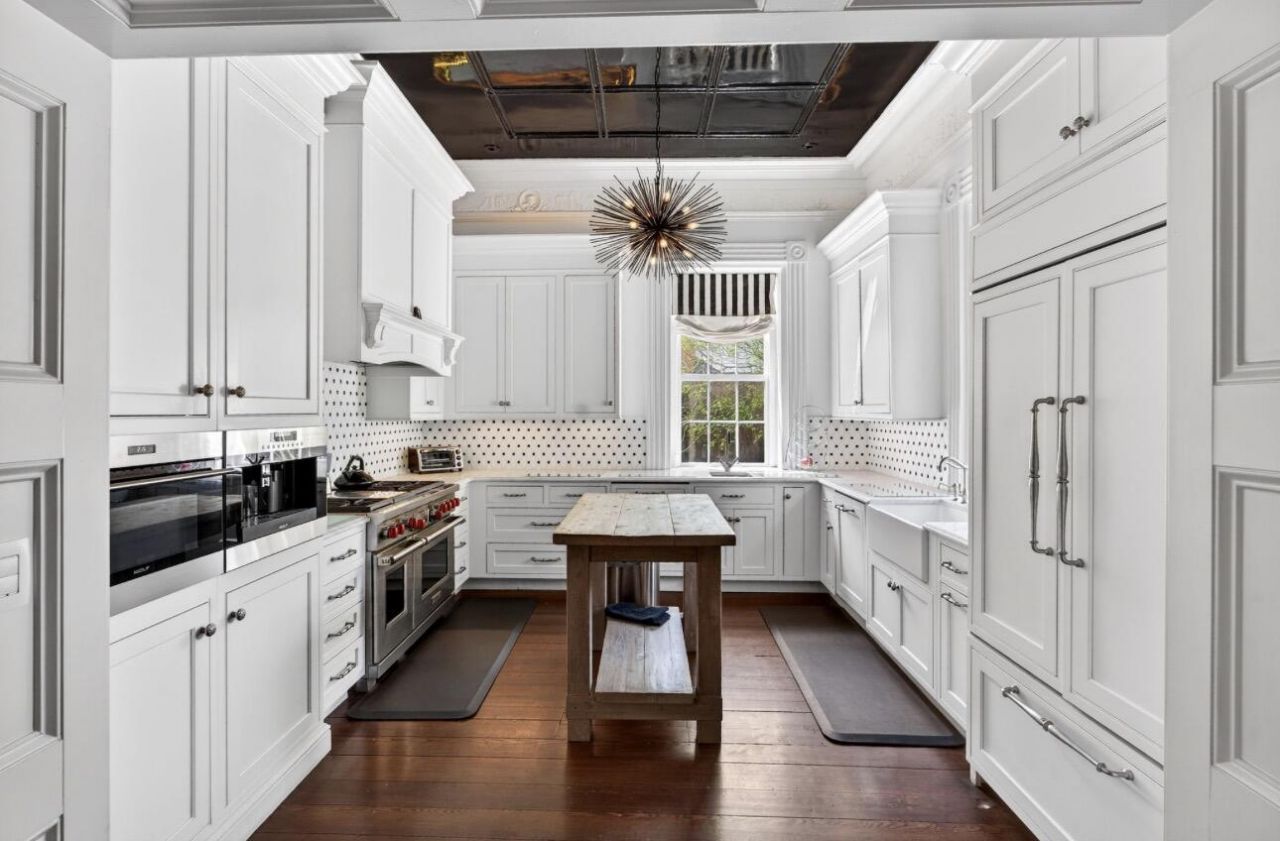 36 Society Street Photo 24