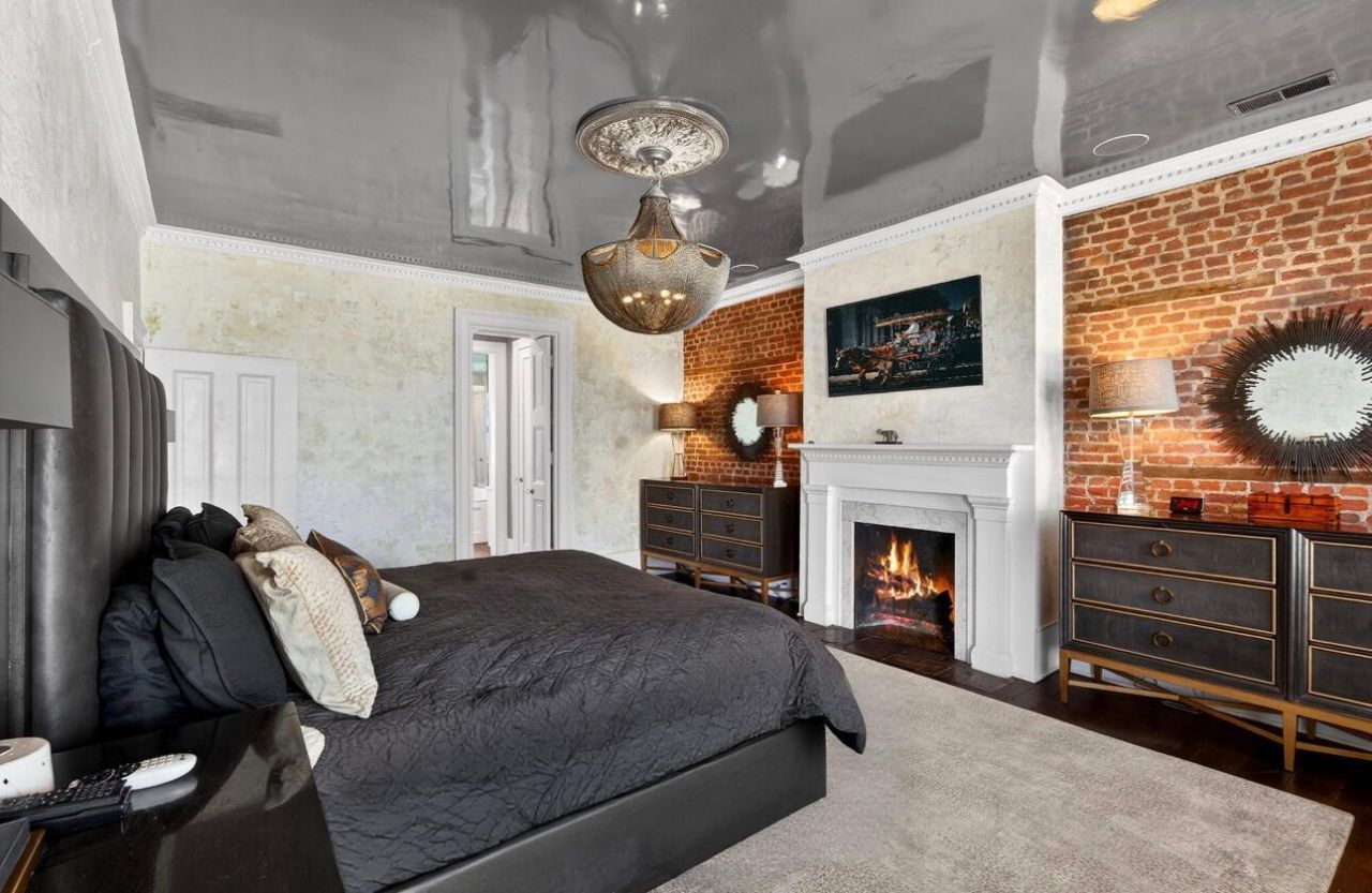 36 Society Street Photo 32