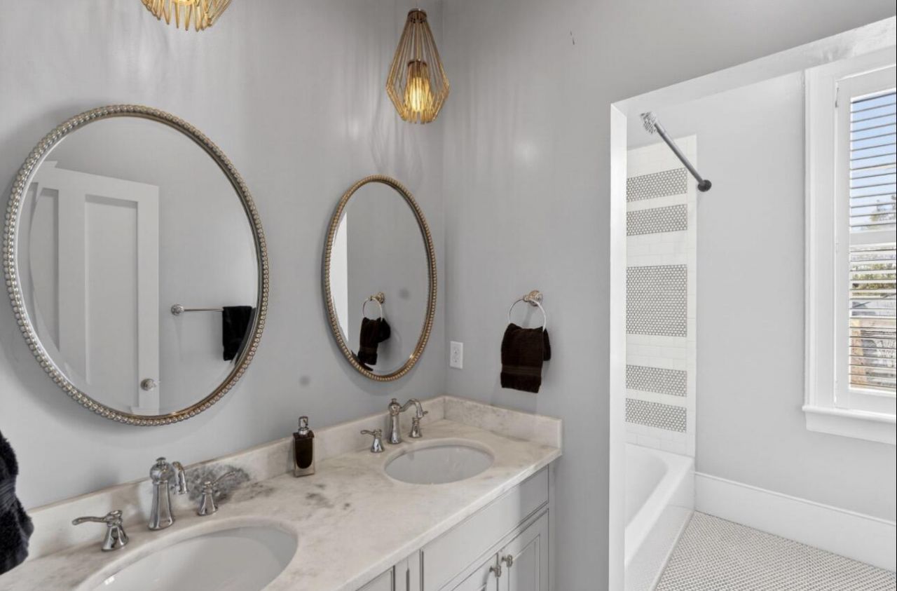 36 Society Street Photo 41