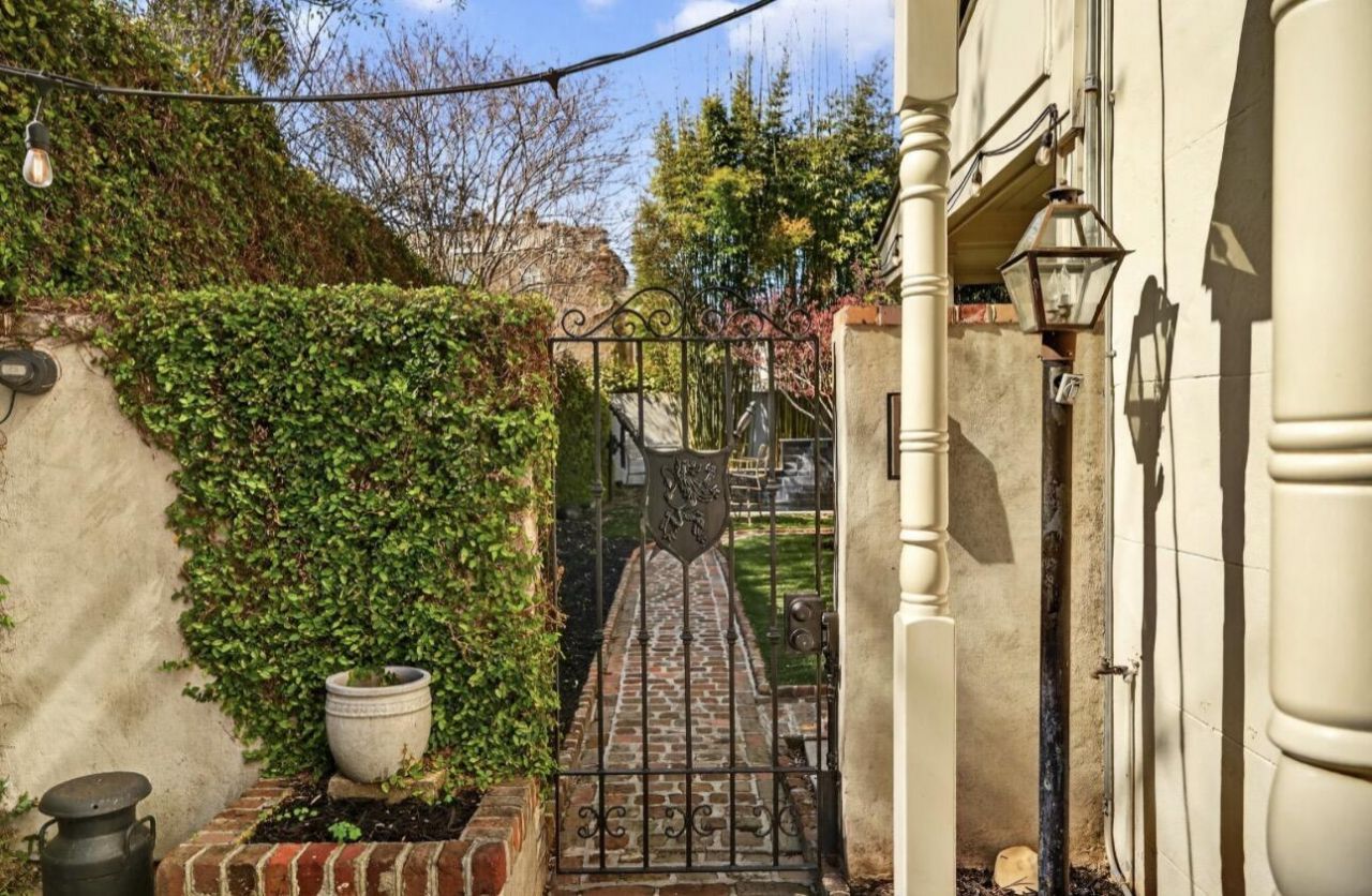 36 Society Street Photo 57