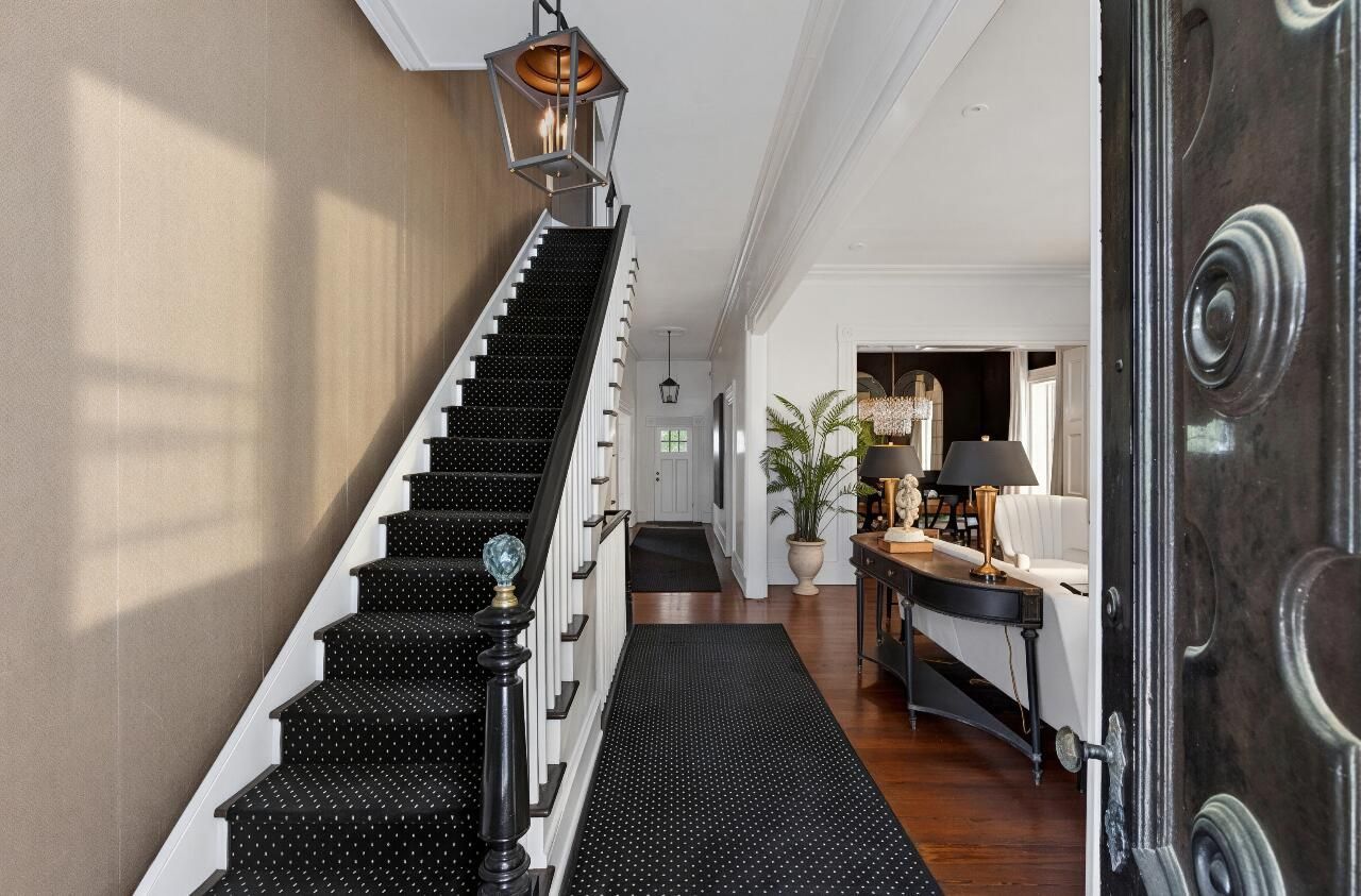 36 Society Street Photo 9