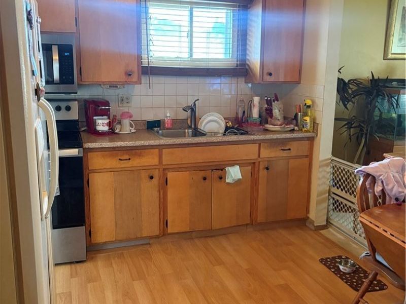 1835 Robindale Street, Wickliffe, OH 44092 Photo 2