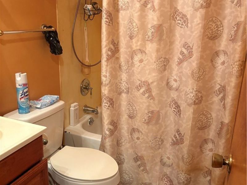 1835 Robindale Street, Wickliffe, OH 44092 Photo 8