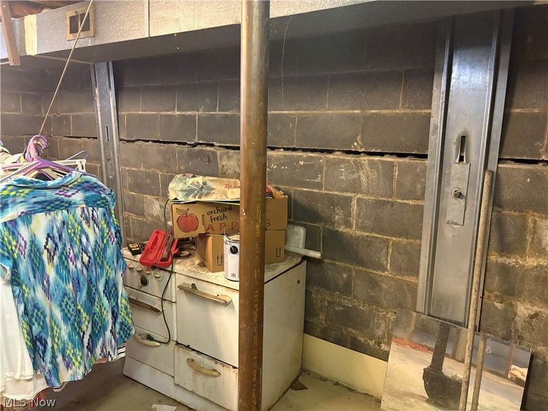 1835 Robindale Street, Wickliffe, OH 44092 Photo 9