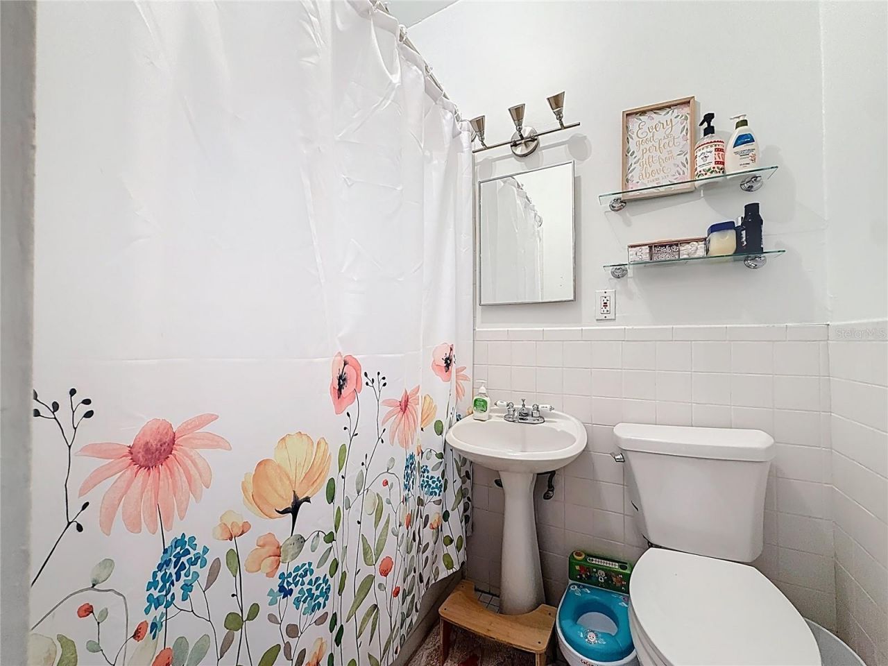 146 13th Avenue Ne, Saint Petersburg, FL 33701 Photo