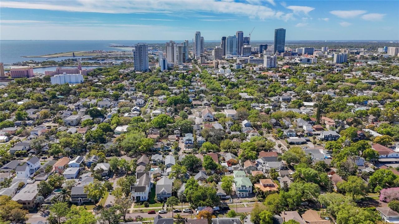 146 13th Avenue Ne, Saint Petersburg, FL 33701 Photo