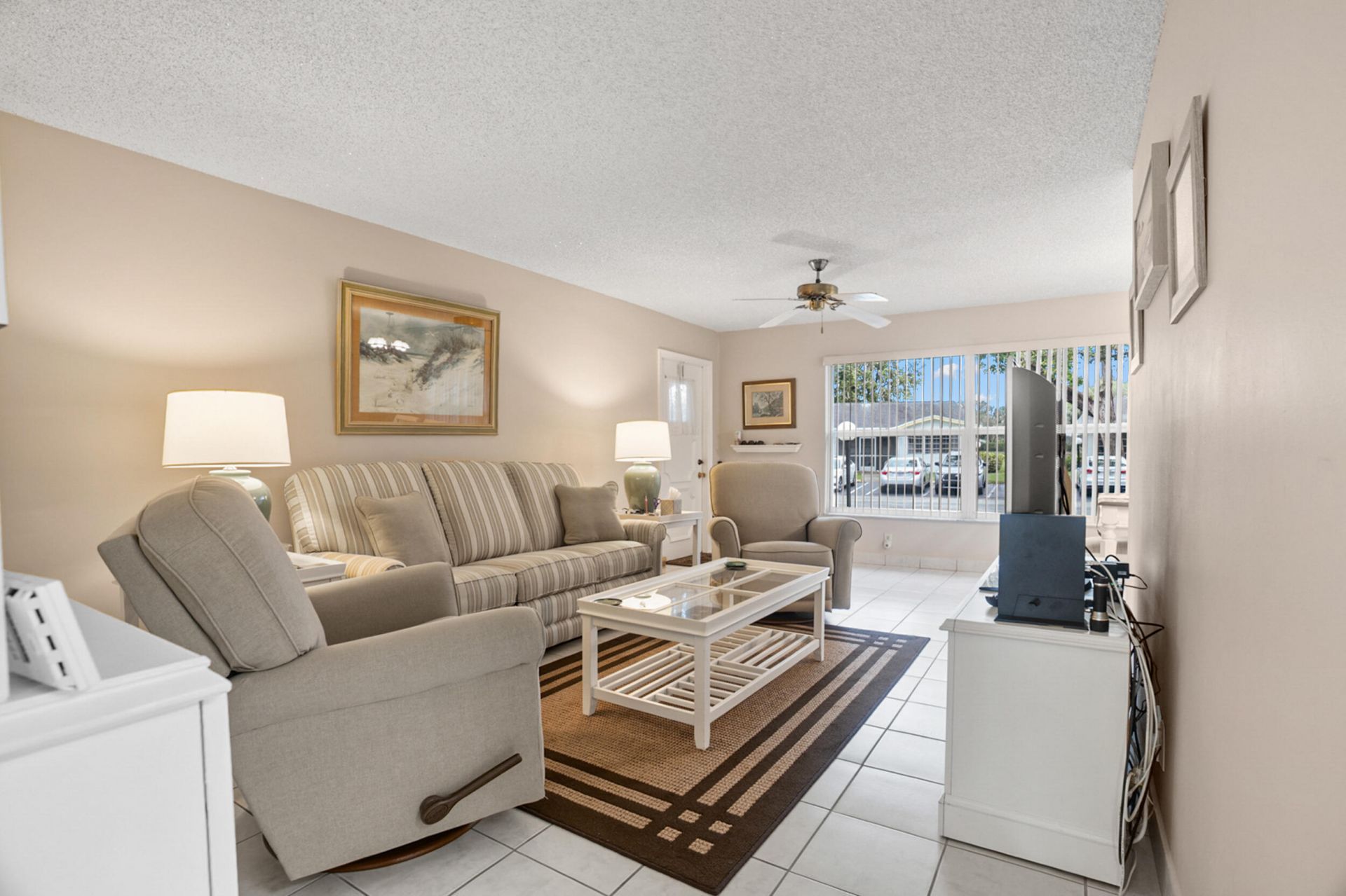 8713 NW 10th Street, Unit C101, Plantation, FL 33322 Photo