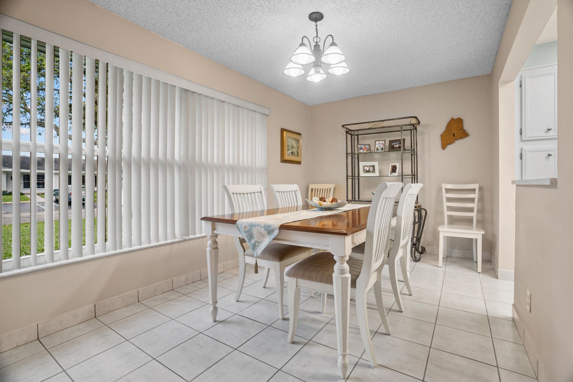 8713 NW 10th Street, Unit C101, Plantation, FL 33322 Photo