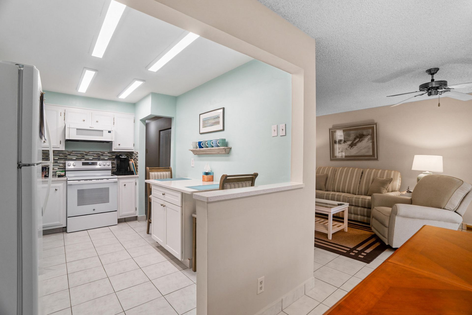 8713 NW 10th Street, Unit C101, Plantation, FL 33322 Photo