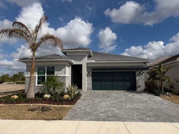 10158 Timber Crk Way, Palm Beach Gardens, FL 33412