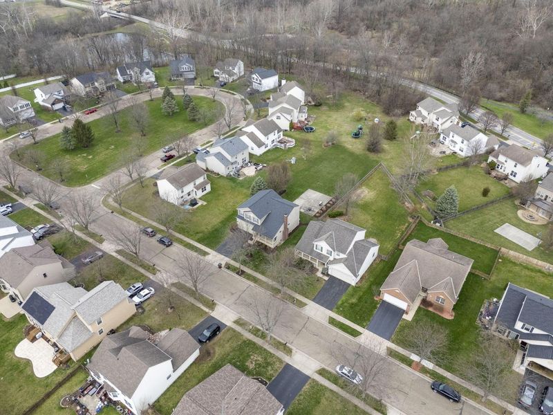 7482 Bunker Ridge Court , Blacklick, OH 43004 Photo 15