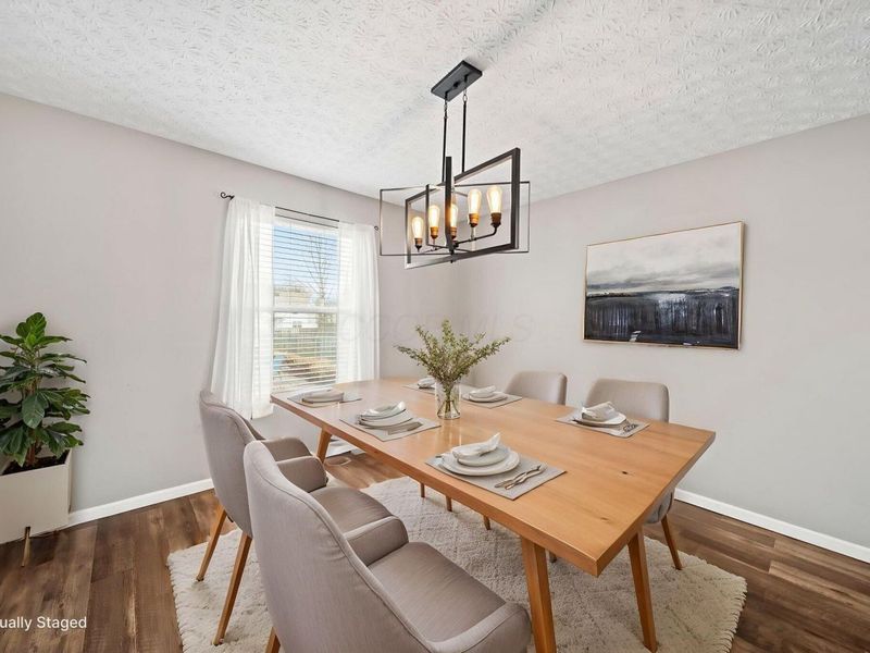 7482 Bunker Ridge Court , Blacklick, OH 43004 Photo 4