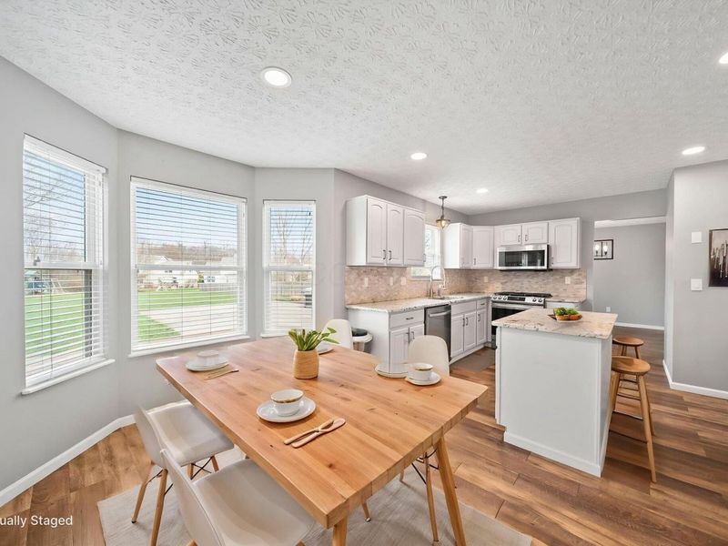 7482 Bunker Ridge Court , Blacklick, OH 43004 Photo 5