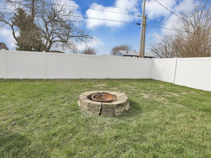 61 Kraft Drive , Ashville, OH 43103 Photo 25