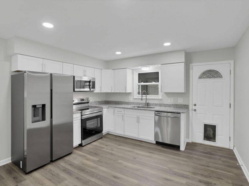 61 Kraft Drive , Ashville, OH 43103 Photo 4