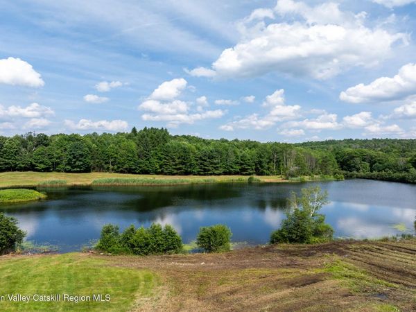 105 Norton Road, Austerlitz, NY 12017