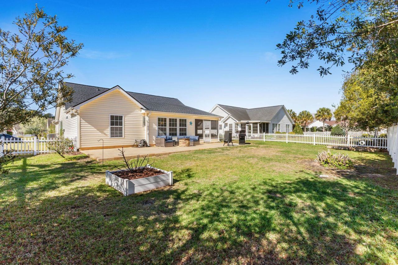 916 Dunrobin Ln. Photo 34