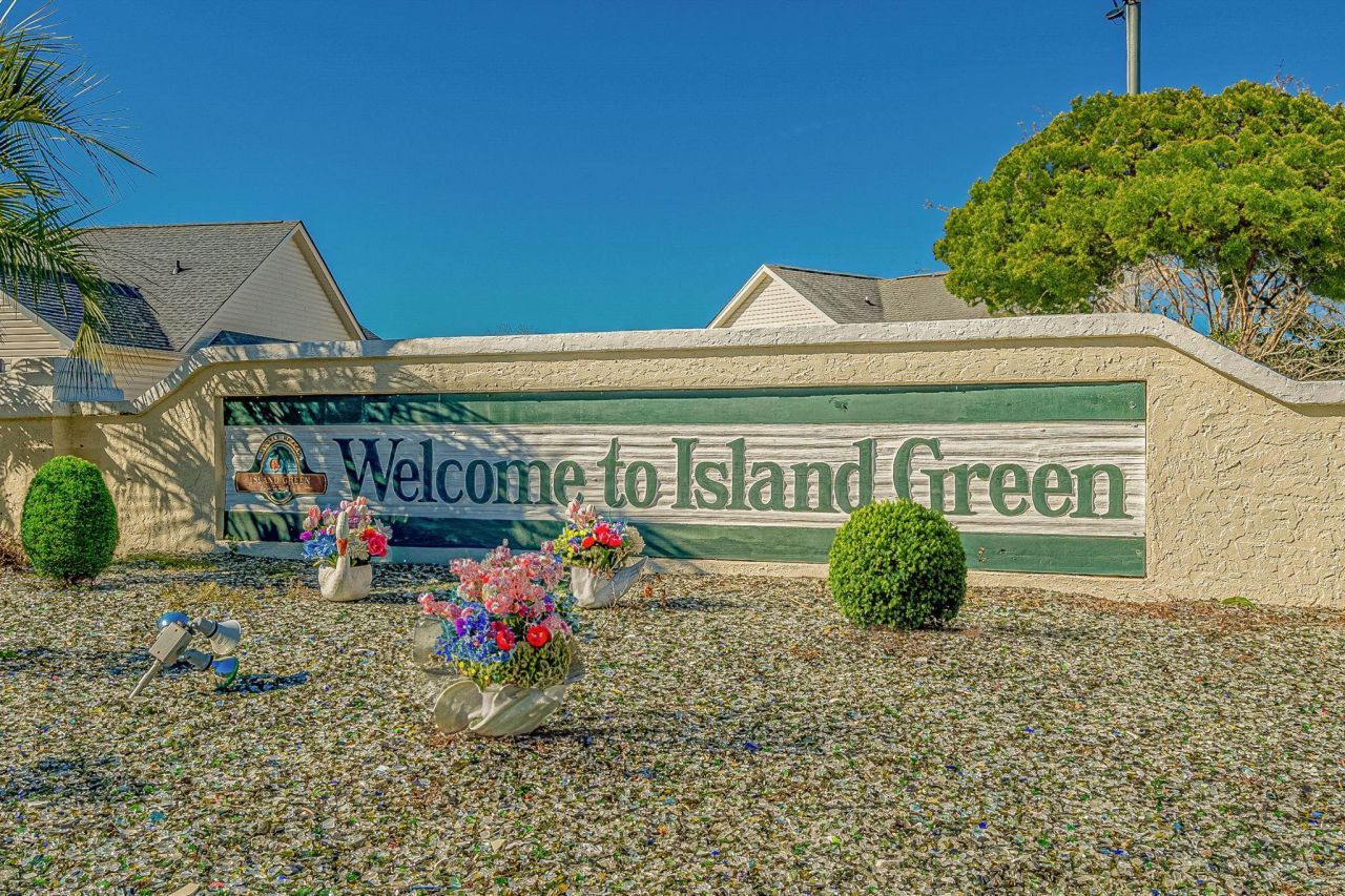 916 Dunrobin Ln. Photo 36